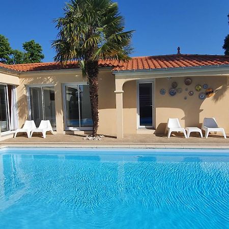 Gite Calme #2 Ou 3 Pers #Piscine #Cholet #Wifi Haut Debit #Travailleurs Thales Lacroix Et Autres Entreprises #Petits Dejeuners Et Repas Possibles Sur Demande Le May-sur-Evre エクステリア 写真
