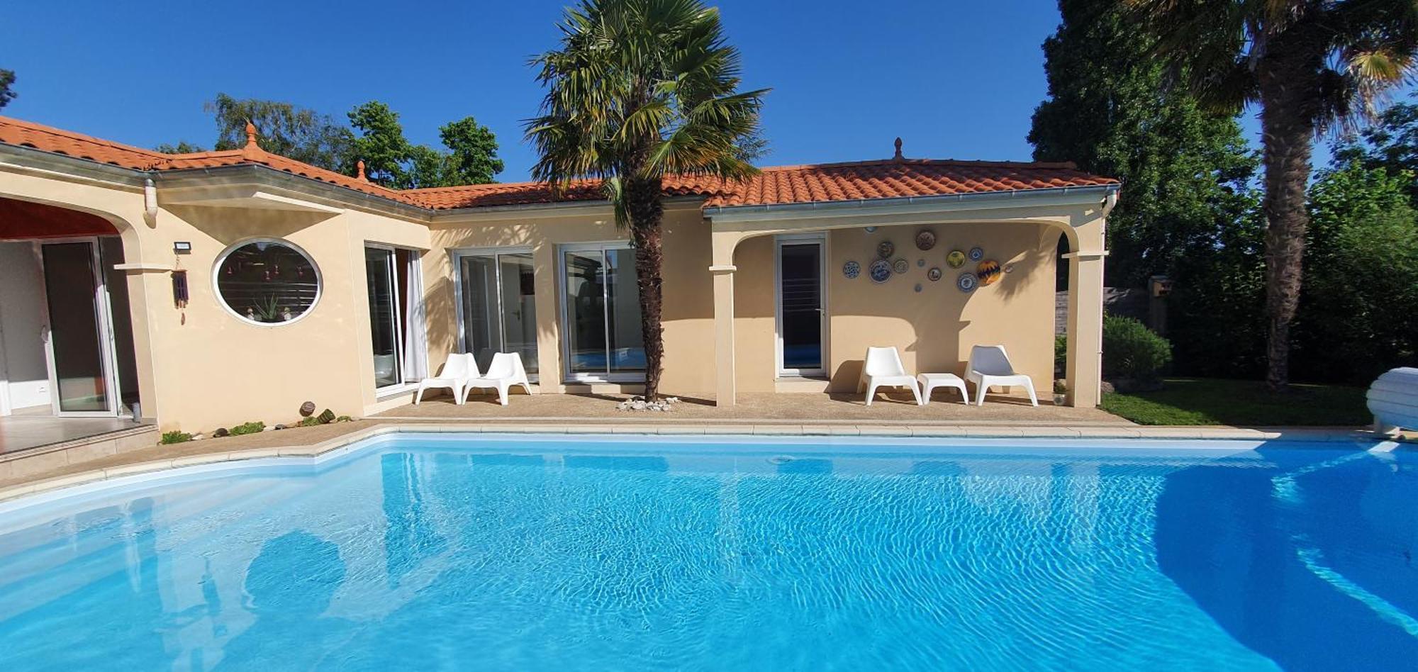 Gite Calme #2 Ou 3 Pers #Piscine #Cholet #Wifi Haut Debit #Travailleurs Thales Lacroix Et Autres Entreprises #Petits Dejeuners Et Repas Possibles Sur Demande Le May-sur-Evre エクステリア 写真